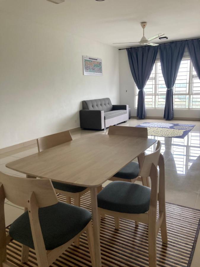 Absyar Homestay Selasih Putrajaya Exterior foto